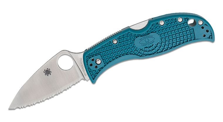 SPYDERCO C262SBLK390 LEAFJUMPER BLUE FRN K390 STEEL SERRATED EDGE LOCKBACK FOLDING KNIFE. - S&R KNIVES INC