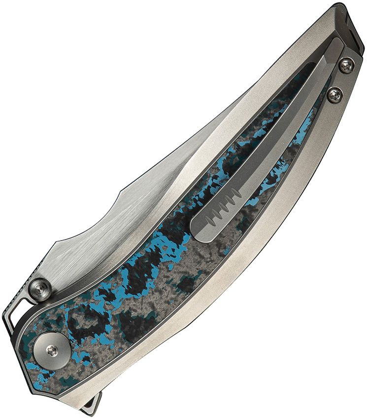 WE KNIFE QUINSERIS WE23093-4 – TITANIUM & ARCTIC STORM FAT CARBON HANDLE, NESTED FRAME LOCK, M390 STEEL FOLDING KNIFE – MADE IN CHINA